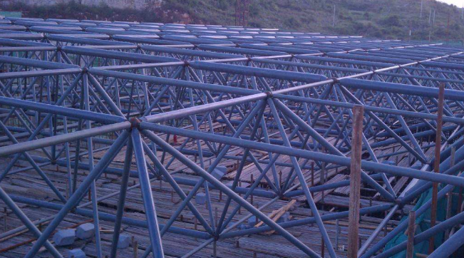 泰州概述网架加工中对钢材的质量的过细恳求
